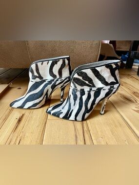 Nine West Leather Zebra-Print Pointed Toe Stiletto Booties - Black & White